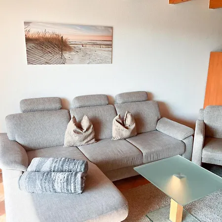 Appartement Grosszuegige Mit Zwei Baedern, Terrasse Und Balkon Rerik