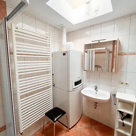 Grosszuegige Mit Zwei Baedern, Terrasse Und Balkon Appartement